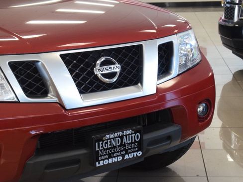 Used 2015 Nissan Frontier Desert Runner RWD image 6