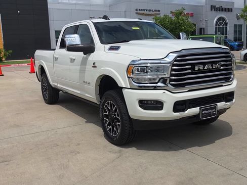 Used 2024 RAM 2500 Limited w/ Safety Group AWD/4WD image 3