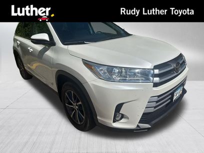 Certified 2019 Toyota Highlander XLE