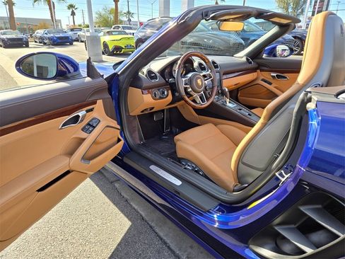 Used 2024 Porsche 718 Boxster S image 16