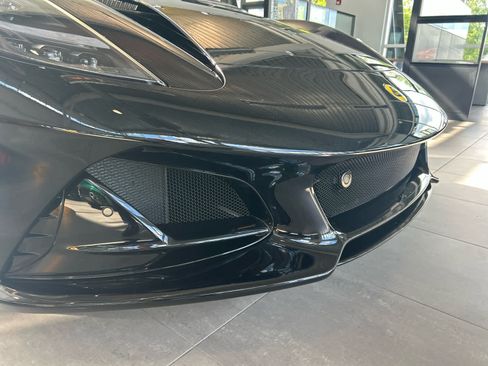 Used 2025 Lotus Emira RWD image 29