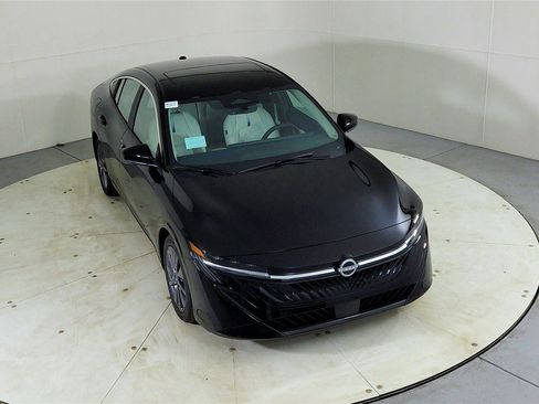 New 2026 Nissan Sentra SL w/ Floor Mat Package FWD image 14