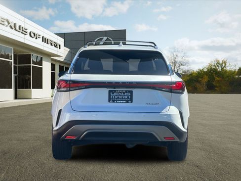 Used 2024 Lexus RX 350 Premium w/ Accessory Package (Z1) FWD image 10