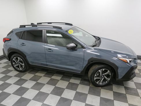 Used 2024 Subaru Crosstrek 2.0i Premium image 5