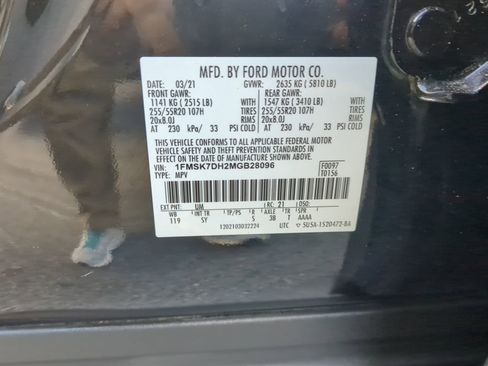 Certified 2021 Ford Explorer XLT w/ Equipment Group 202A image 28