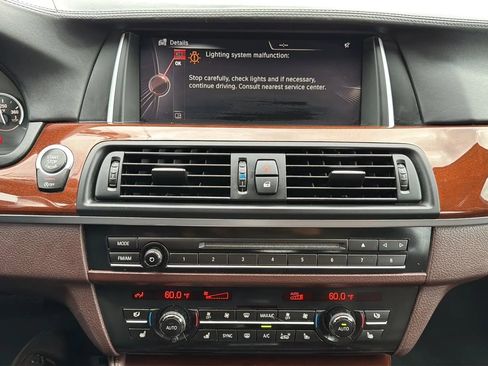 Used 2016 BMW 550i xDrive Sedan AWD/4WD image 18