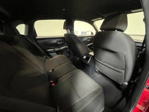 Used 2024 Honda HR-V Sport image 12