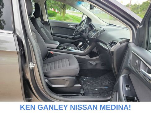 Used 2015 Ford Edge SEL AWD/4WD image 48