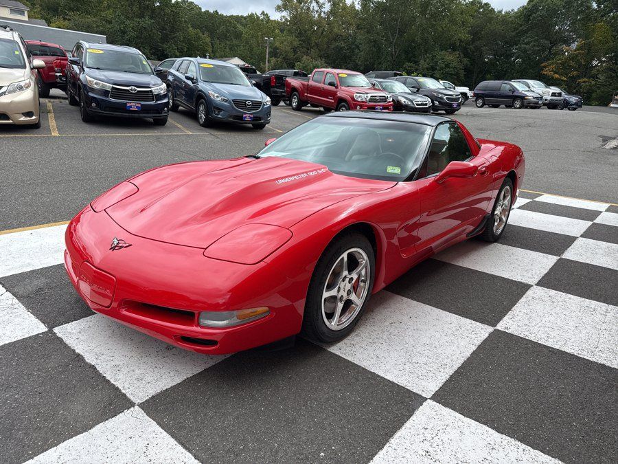 Used 2000 Chevrolet Corvette Coupe w/ Performance Handling Pkg RWD image 7