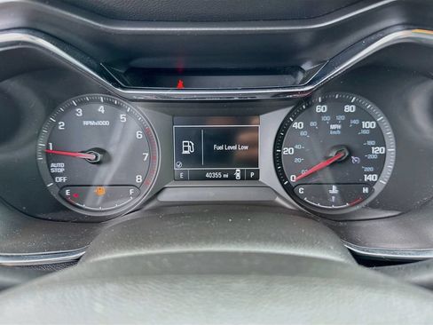 Used 2022 Chevrolet TrailBlazer LT w/ Convenience Package FWD image 12