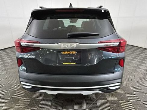 Used 2022 Kia Seltos EX AWD/4WD image 3