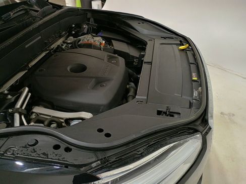 Used 2022 Volvo XC90 T8 Inscription Expression w/ Advanced Package image 9