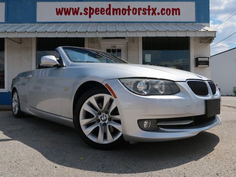 Used 2011 BMW 328i Convertible RWD image 2