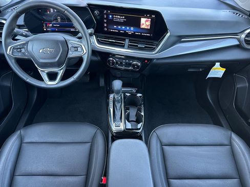 Certified 2025 Chevrolet Trax ACTIV FWD image 15