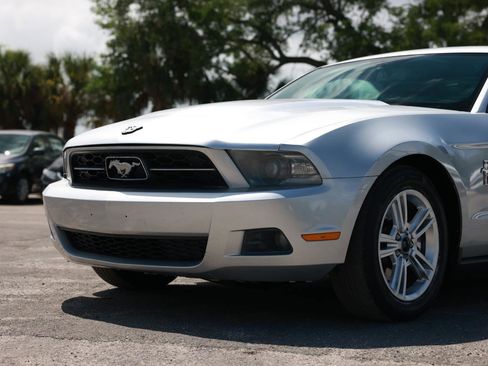 Used 2012 Ford Mustang Premium RWD image 23
