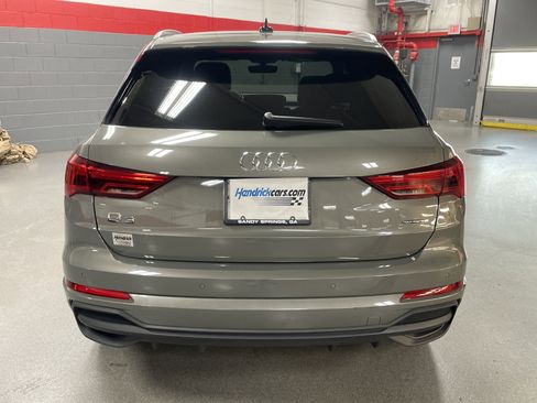 Used 2024 Audi Q3 2.0T Premium image 9