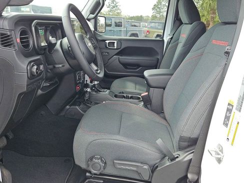 New 2026 Jeep Wrangler Unlimited Rubicon image 10