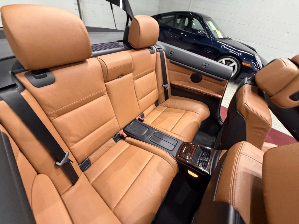 Used 2010 BMW 328i Convertible RWD image 30