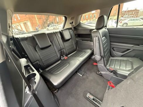 Used 2019 Volkswagen Atlas SEL Premium image 20