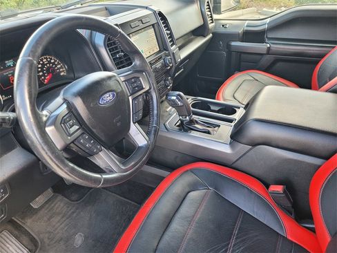 Used 2018 Ford F150 Lariat image 18