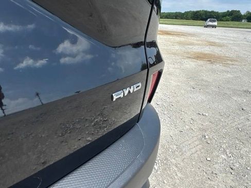 Used 2025 Ford Escape ST-Line AWD/4WD image 8