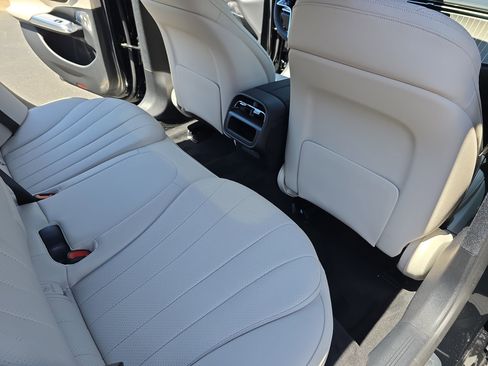 New 2026 Mercedes-Benz E 350 4MATIC Sedan image 11