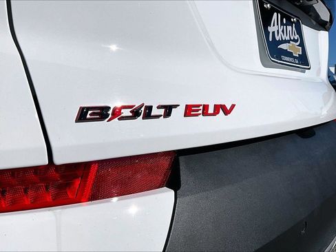 Used 2023 Chevrolet Bolt EUV Premier w/ Sun & Sound Package image 18