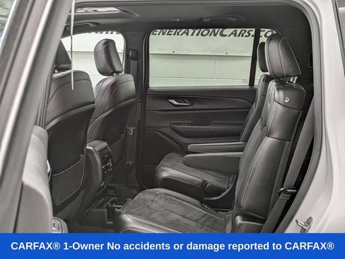 Used 2023 Jeep Grand Cherokee L Laredo AWD/4WD image 14