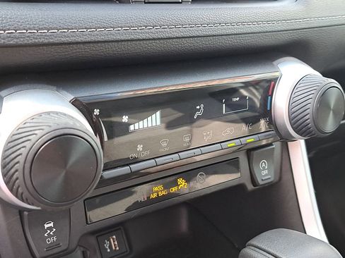 Certified 2024 Toyota RAV4 LE image 23