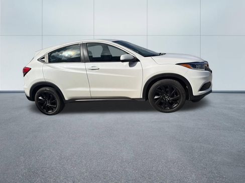 Used 2022 Honda HR-V LX image 3
