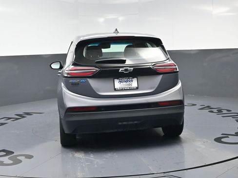 Used 2023 Chevrolet Bolt LT w/ Infotainment Package image 8
