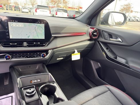 New 2026 Chevrolet Equinox RS w/ Convenience Package III image 28