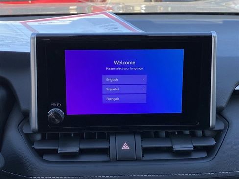 Certified 2025 Toyota RAV4 LE image 28