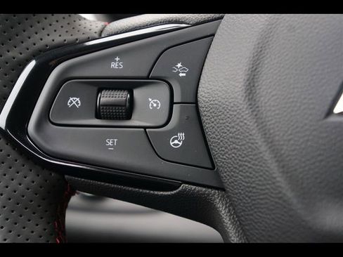 New 2026 Chevrolet Trax RS FWD image 7