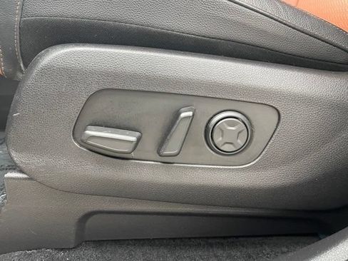 Used 2024 Kia Carnival SX Prestige FWD image 13