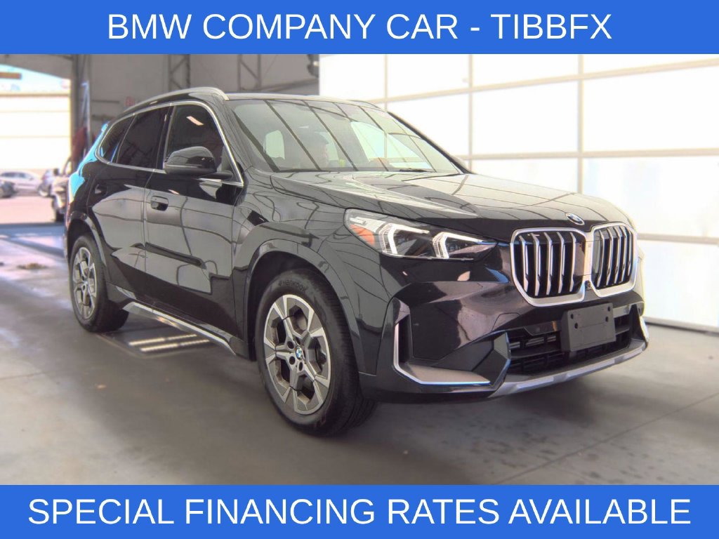 Used 2026 BMW X1 xDrive28i w/ Technology Package AWD/4WD image 3