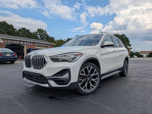 Used 2020 BMW X1 sDrive28i w/ Convenience Package FWD image 1