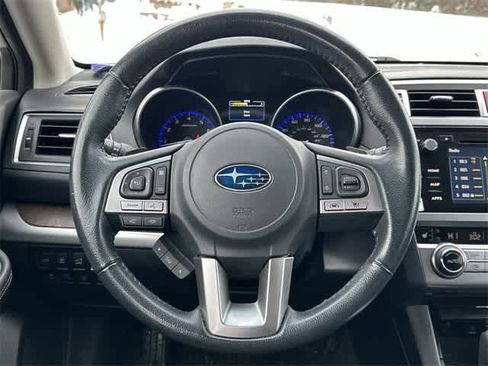 Used 2017 Subaru Outback 2.5i Limited image 8
