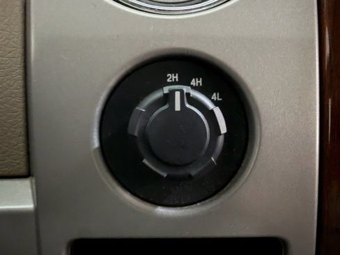 Used 2010 Ford F150 Lariat AWD/4WD image 26