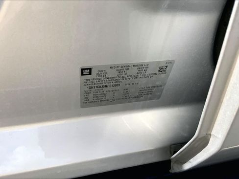 Used 2017 GMC Yukon Denali RWD image 36