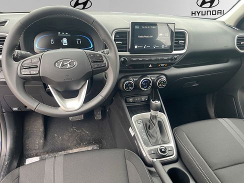 New 2026 Hyundai Venue SEL image 10