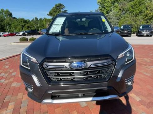 Used 2023 Subaru Forester Touring AWD/4WD image 4