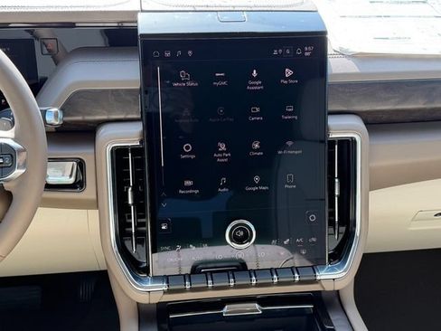 New 2026 GMC Yukon Denali AWD/4WD image 18