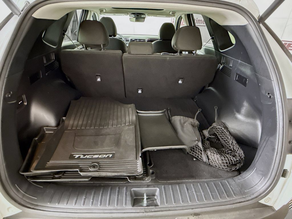 Used 2022 Hyundai Tucson SEL AWD/4WD image 29