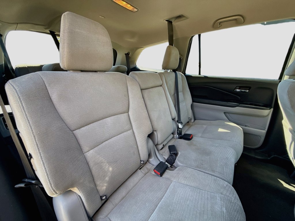 Used 2016 Honda Pilot EX image 37