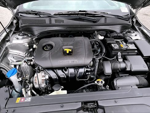 Used 2022 Kia Forte LXS image 30