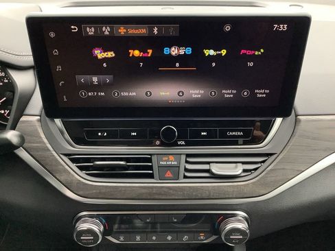 New 2025 Nissan Altima 2.5 SV w/ SV Premium Package image 18