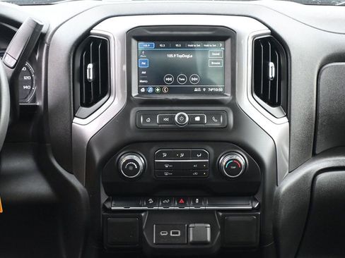 Used 2021 Chevrolet Silverado 1500 Custom Trail Boss image 11