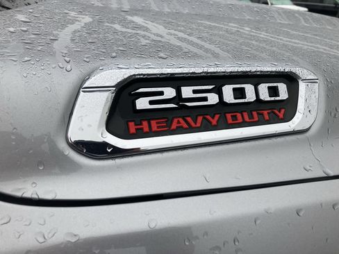 Used 2024 RAM 2500 Big Horn w/ Bed Utility Group image 9