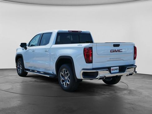 New 2026 GMC Sierra 1500 SLT w/ SLT Premium Plus Package AWD/4WD image 3